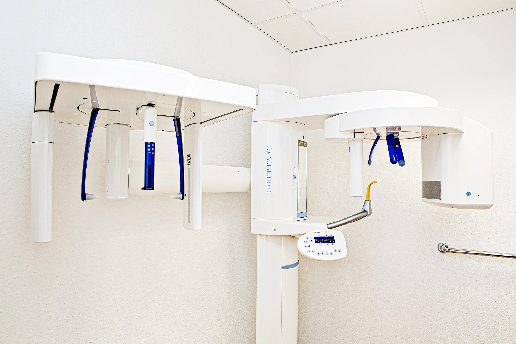 Kieferorthopädische Fachpraxis Dr. Winau Hofheim – Einblick 9